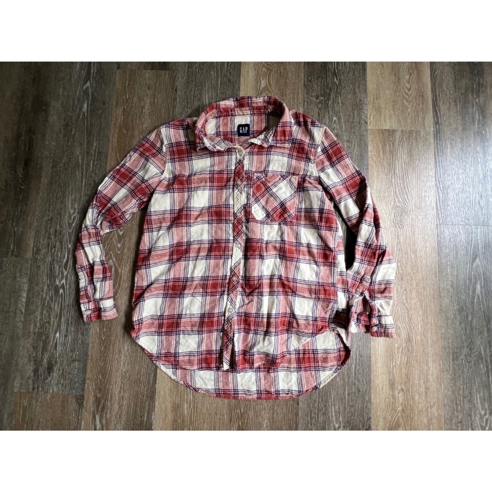 GAP Flannel Shirt Womens Large Red Plaid Button Down Long Sleeve High Low Hem